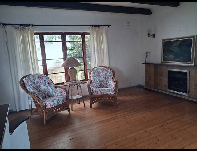 3 BEDROOM HOUSE FOR SALE IN BLUFF